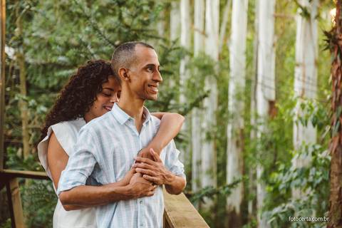 Fotografia de Ensaio Pré-Casamento na Woody Cabanas. Marechal Floriano - ES'