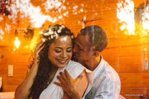 Fotografia de Ensaio Pré-Casamento na Woody Cabanas. Marechal Floriano - ES'