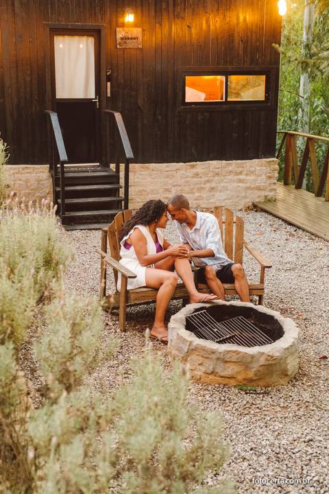 Fotografia de Ensaio Pré-Casamento na Woody Cabanas. Marechal Floriano - ES'