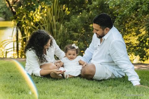Fotografia de Ensaio Externo de Família na Ilha do Frade em Vitória - ES'