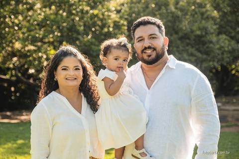 Fotografia de Ensaio Externo de Família na Ilha do Frade em Vitória - ES'