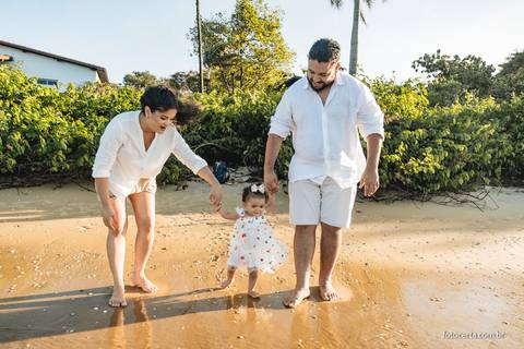 Fotografia de Ensaio Externo de Família na Ilha do Frade em Vitória - ES'