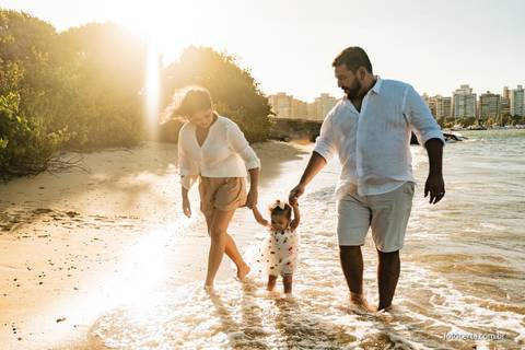 Fotografia de Ensaio Externo de Família na Ilha do Frade em Vitória - ES'