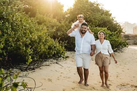Fotografia de Ensaio Externo de Família na Ilha do Frade em Vitória - ES'