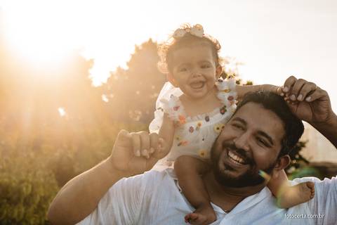 Fotografia de Ensaio Externo de Família na Ilha do Frade em Vitória - ES'