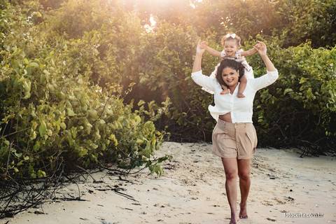 Fotografia de Ensaio Externo de Família na Ilha do Frade em Vitória - ES'