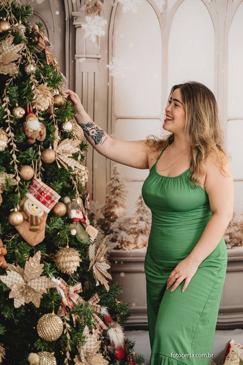 Fotografia de Ensaio de Natal em estúdio temático. Fotógrafo em Vitória, Vila Velha, Casamento, Ensaio Pré-Casamento, Ensaio Pós-Casamento, Ensaio de Casal, 15 Anos, Debutante, Família, Gestante, Maternidade, Aniversário, Social, Estúdio, Corporativo, Mar'