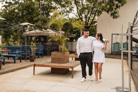 Fotógrafo em Vitória, Vila Velha, Casamento, Ensaio Pré-Casamento, Ensaio Pós-Casamento, Ensaio de Casal, 15 Anos, Debutante, Família, Gestante, Maternidade, Aniversário, Social, Estúdio, Corporativo, Marca Pessoal, Formatura, Escolar '