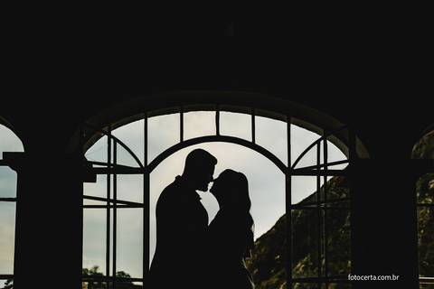 Fotógrafo em Vitória, Vila Velha, Casamento, Ensaio Pré-Casamento, Ensaio Pós-Casamento, Ensaio de Casal, 15 Anos, Debutante, Família, Gestante, Maternidade, Aniversário, Social, Estúdio, Corporativo, Marca Pessoal, Formatura, Escolar '