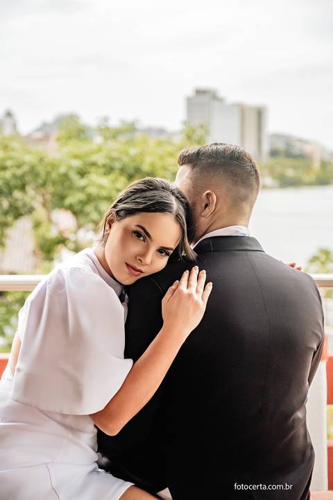 Fotógrafo em Vitória, Vila Velha, Casamento, Ensaio Pré-Casamento, Ensaio Pós-Casamento, Ensaio de Casal, 15 Anos, Debutante, Família, Gestante, Maternidade, Aniversário, Social, Estúdio, Corporativo, Marca Pessoal, Formatura, Escolar '