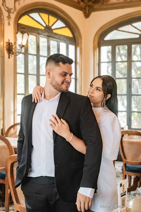 Fotógrafo em Vitória, Vila Velha, Casamento, Ensaio Pré-Casamento, Ensaio Pós-Casamento, Ensaio de Casal, 15 Anos, Debutante, Família, Gestante, Maternidade, Aniversário, Social, Estúdio, Corporativo, Marca Pessoal, Formatura, Escolar '