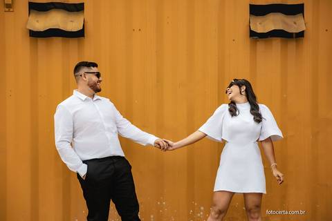 Fotógrafo em Vitória, Vila Velha, Casamento, Ensaio Pré-Casamento, Ensaio Pós-Casamento, Ensaio de Casal, 15 Anos, Debutante, Família, Gestante, Maternidade, Aniversário, Social, Estúdio, Corporativo, Marca Pessoal, Formatura, Escolar '