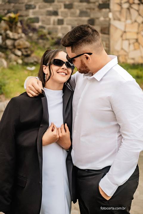 Fotógrafo em Vitória, Vila Velha, Casamento, Ensaio Pré-Casamento, Ensaio Pós-Casamento, Ensaio de Casal, 15 Anos, Debutante, Família, Gestante, Maternidade, Aniversário, Social, Estúdio, Corporativo, Marca Pessoal, Formatura, Escolar '