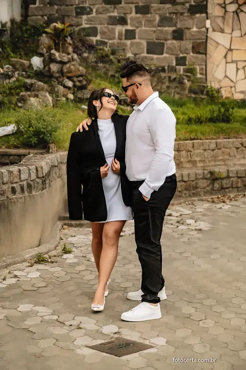 Fotógrafo em Vitória, Vila Velha, Casamento, Ensaio Pré-Casamento, Ensaio Pós-Casamento, Ensaio de Casal, 15 Anos, Debutante, Família, Gestante, Maternidade, Aniversário, Social, Estúdio, Corporativo, Marca Pessoal, Formatura, Escolar '