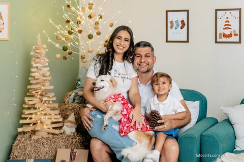 Ensaio de Natal. Fotógrafo em Vitória, Vila Velha, Casamento, Ensaio Pré-Casamento, Ensaio Pós-Casamento, Ensaio de Casal, 15 Anos, Debutante, Família, Gestante, Maternidade, Aniversário, Social, Estúdio, Corporativo, Marca Pessoal, Formatura, Escolar '