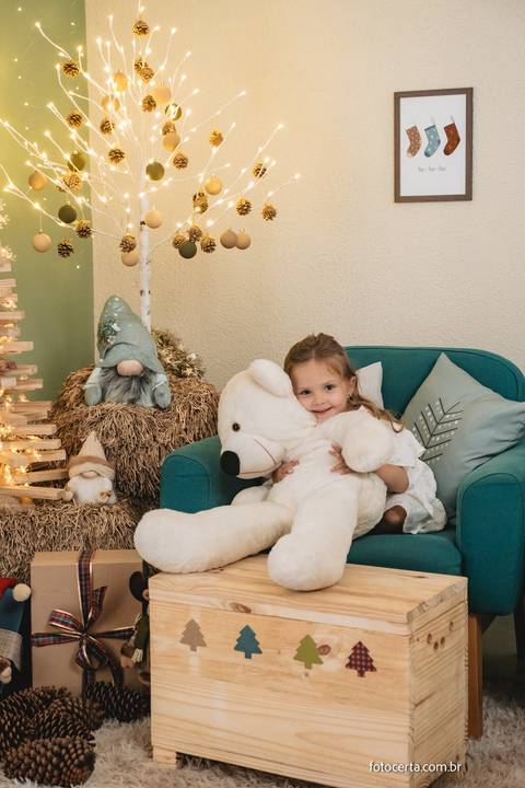 Ensaio de Natal. Fotógrafo em Vitória, Vila Velha, Casamento, Ensaio Pré-Casamento, Ensaio Pós-Casamento, Ensaio de Casal, 15 Anos, Debutante, Família, Gestante, Maternidade, Aniversário, Social, Estúdio, Corporativo, Marca Pessoal, Formatura, Escolar '