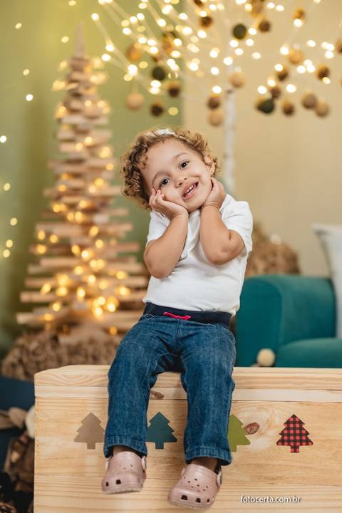 Ensaio de Natal. Fotógrafo em Vitória, Vila Velha, Casamento, Ensaio Pré-Casamento, Ensaio Pós-Casamento, Ensaio de Casal, 15 Anos, Debutante, Família, Gestante, Maternidade, Aniversário, Social, Estúdio, Corporativo, Marca Pessoal, Formatura, Escolar '