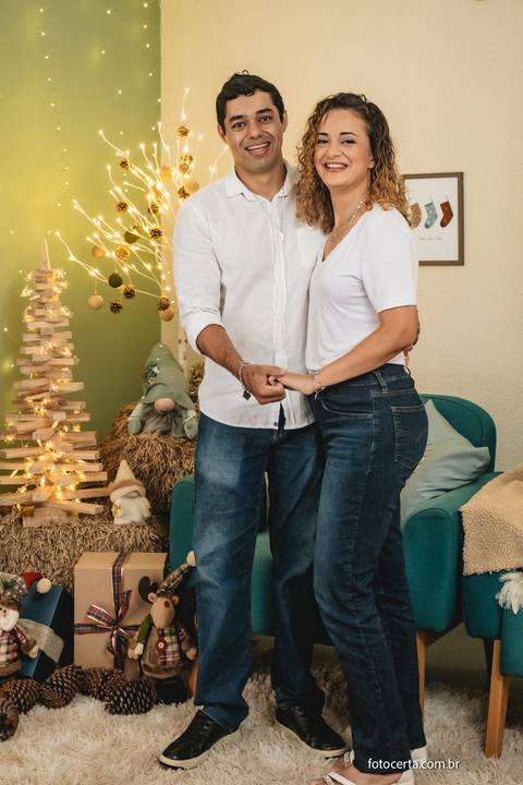 Ensaio de Natal. Fotógrafo em Vitória, Vila Velha, Casamento, Ensaio Pré-Casamento, Ensaio Pós-Casamento, Ensaio de Casal, 15 Anos, Debutante, Família, Gestante, Maternidade, Aniversário, Social, Estúdio, Corporativo, Marca Pessoal, Formatura, Escolar '