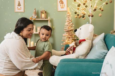 Ensaio de Natal. Fotógrafo em Vitória, Vila Velha, Casamento, Ensaio Pré-Casamento, Ensaio Pós-Casamento, Ensaio de Casal, 15 Anos, Debutante, Família, Gestante, Maternidade, Aniversário, Social, Estúdio, Corporativo, Marca Pessoal, Formatura, Escolar '