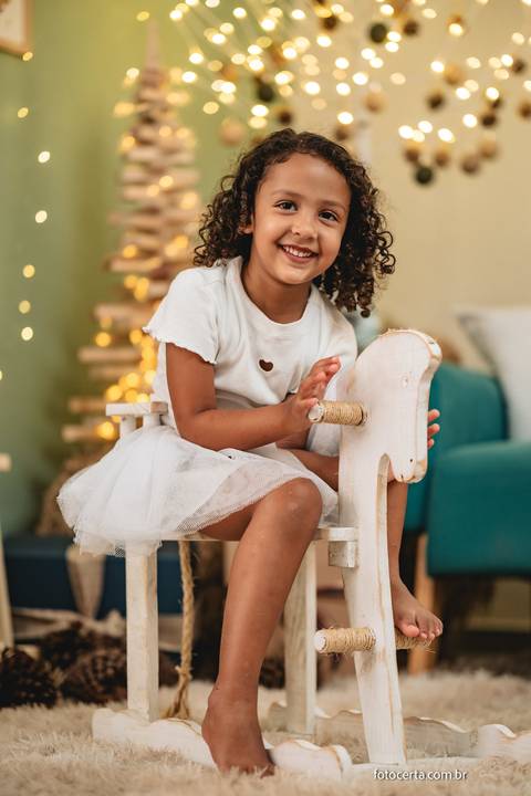Ensaio de Natal. Fotógrafo em Vitória, Vila Velha, Casamento, Ensaio Pré-Casamento, Ensaio Pós-Casamento, Ensaio de Casal, 15 Anos, Debutante, Família, Gestante, Maternidade, Aniversário, Social, Estúdio, Corporativo, Marca Pessoal, Formatura, Escolar '