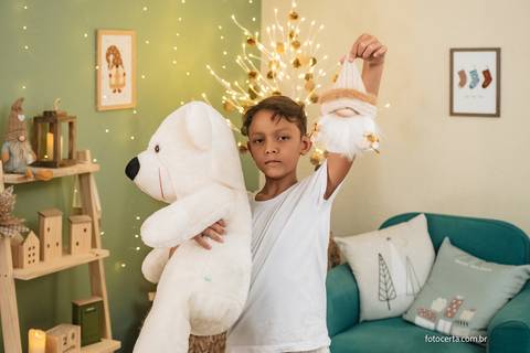 Ensaio de Natal. Fotógrafo em Vitória, Vila Velha, Casamento, Ensaio Pré-Casamento, Ensaio Pós-Casamento, Ensaio de Casal, 15 Anos, Debutante, Família, Gestante, Maternidade, Aniversário, Social, Estúdio, Corporativo, Marca Pessoal, Formatura, Escolar '