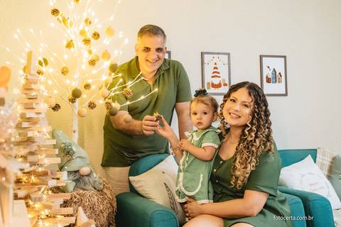 Fotógrafo em Vitória, Vila Velha, Casamento, Ensaio Pré-Casamento, Ensaio Pós-Casamento, Ensaio de Casal, 15 Anos, Debutante, Família, Gestante, Maternidade, Aniversário, Social, Estúdio, Corporativo, Marca Pessoal, Formatura, Escolar '