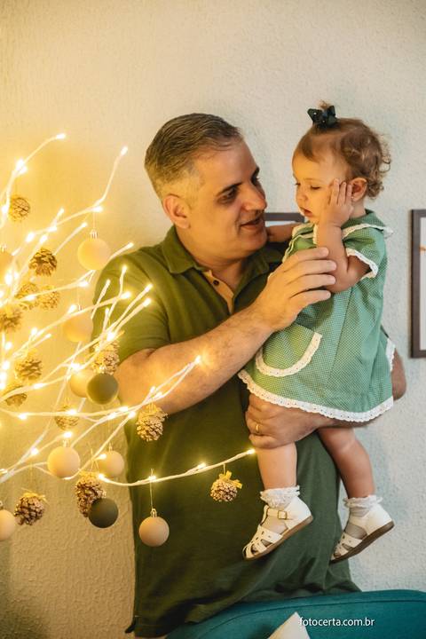 Fotógrafo em Vitória, Vila Velha, Casamento, Ensaio Pré-Casamento, Ensaio Pós-Casamento, Ensaio de Casal, 15 Anos, Debutante, Família, Gestante, Maternidade, Aniversário, Social, Estúdio, Corporativo, Marca Pessoal, Formatura, Escolar '