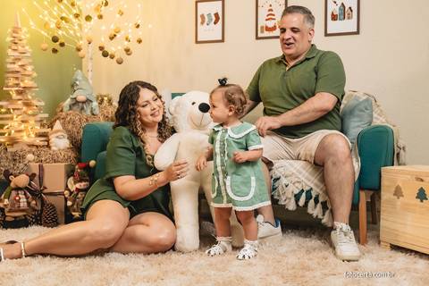 Fotógrafo em Vitória, Vila Velha, Casamento, Ensaio Pré-Casamento, Ensaio Pós-Casamento, Ensaio de Casal, 15 Anos, Debutante, Família, Gestante, Maternidade, Aniversário, Social, Estúdio, Corporativo, Marca Pessoal, Formatura, Escolar '