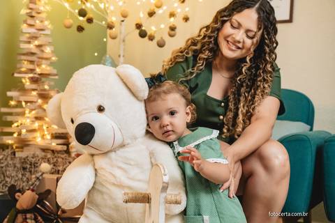 Fotógrafo em Vitória, Vila Velha, Casamento, Ensaio Pré-Casamento, Ensaio Pós-Casamento, Ensaio de Casal, 15 Anos, Debutante, Família, Gestante, Maternidade, Aniversário, Social, Estúdio, Corporativo, Marca Pessoal, Formatura, Escolar '