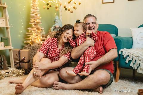 Fotógrafo em Vitória, Vila Velha, Casamento, Ensaio Pré-Casamento, Ensaio Pós-Casamento, Ensaio de Casal, 15 Anos, Debutante, Família, Gestante, Maternidade, Aniversário, Social, Estúdio, Corporativo, Marca Pessoal, Formatura, Escolar '
