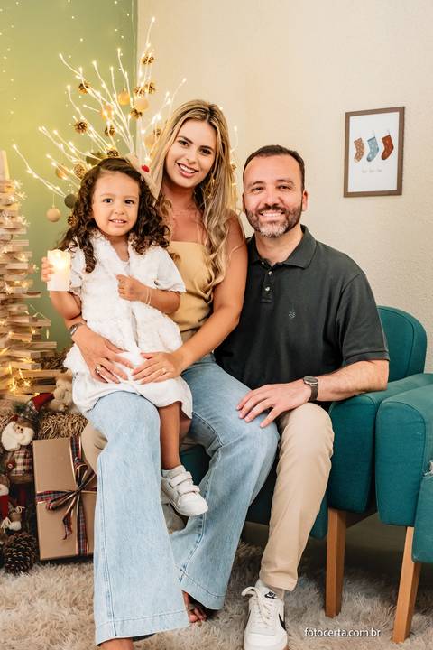 Fotógrafo em Vitória, Vila Velha, Casamento, Ensaio Pré-Casamento, Ensaio Pós-Casamento, Ensaio de Casal, 15 Anos, Debutante, Família, Gestante, Maternidade, Aniversário, Social, Estúdio, Corporativo, Marca Pessoal, Formatura, Escolar '