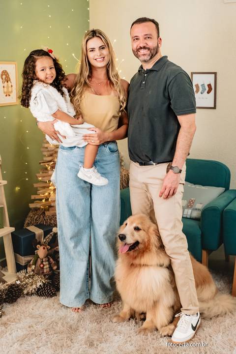 Fotógrafo em Vitória, Vila Velha, Casamento, Ensaio Pré-Casamento, Ensaio Pós-Casamento, Ensaio de Casal, 15 Anos, Debutante, Família, Gestante, Maternidade, Aniversário, Social, Estúdio, Corporativo, Marca Pessoal, Formatura, Escolar '