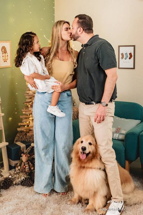 Fotógrafo em Vitória, Vila Velha, Casamento, Ensaio Pré-Casamento, Ensaio Pós-Casamento, Ensaio de Casal, 15 Anos, Debutante, Família, Gestante, Maternidade, Aniversário, Social, Estúdio, Corporativo, Marca Pessoal, Formatura, Escolar '