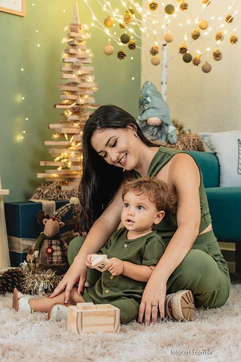 Fotógrafo em Vitória, Vila Velha, Casamento, Ensaio Pré-Casamento, Ensaio Pós-Casamento, Ensaio de Casal, 15 Anos, Debutante, Família, Gestante, Maternidade, Aniversário, Social, Estúdio, Corporativo, Marca Pessoal, Formatura, Escolar '