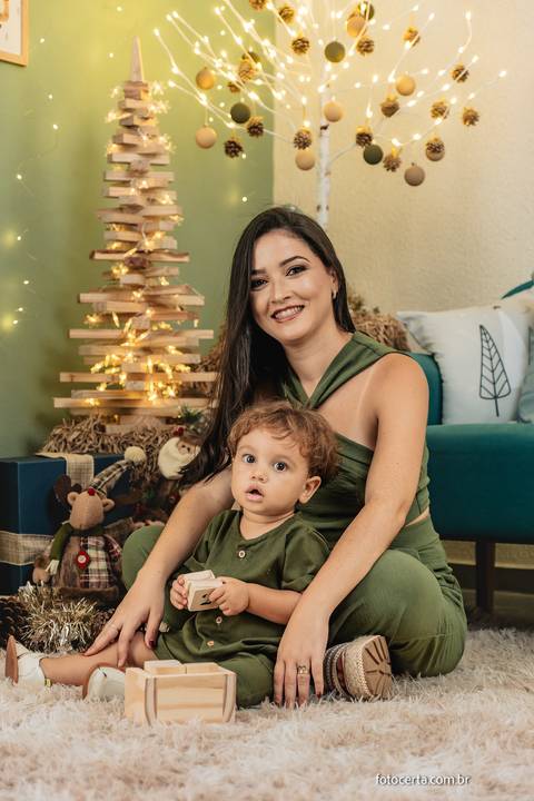 Fotógrafo em Vitória, Vila Velha, Casamento, Ensaio Pré-Casamento, Ensaio Pós-Casamento, Ensaio de Casal, 15 Anos, Debutante, Família, Gestante, Maternidade, Aniversário, Social, Estúdio, Corporativo, Marca Pessoal, Formatura, Escolar '