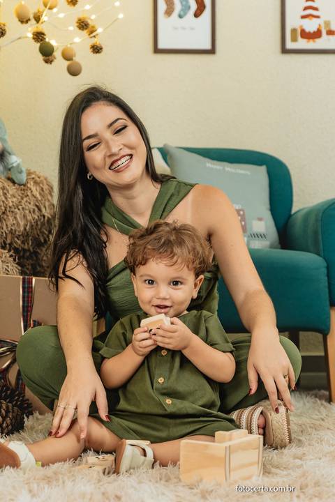 Fotógrafo em Vitória, Vila Velha, Casamento, Ensaio Pré-Casamento, Ensaio Pós-Casamento, Ensaio de Casal, 15 Anos, Debutante, Família, Gestante, Maternidade, Aniversário, Social, Estúdio, Corporativo, Marca Pessoal, Formatura, Escolar '