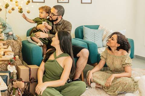 Fotógrafo em Vitória, Vila Velha, Casamento, Ensaio Pré-Casamento, Ensaio Pós-Casamento, Ensaio de Casal, 15 Anos, Debutante, Família, Gestante, Maternidade, Aniversário, Social, Estúdio, Corporativo, Marca Pessoal, Formatura, Escolar '