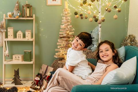 Fotógrafo em Vitória, Vila Velha, Casamento, Ensaio Pré-Casamento, Ensaio Pós-Casamento, Ensaio de Casal, 15 Anos, Debutante, Família, Gestante, Maternidade, Aniversário, Social, Estúdio, Corporativo, Marca Pessoal, Formatura, Escolar '