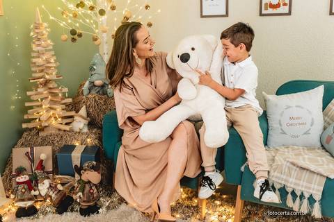 Fotógrafo em Vitória, Vila Velha, Casamento, Ensaio Pré-Casamento, Ensaio Pós-Casamento, Ensaio de Casal, 15 Anos, Debutante, Família, Gestante, Maternidade, Aniversário, Social, Estúdio, Corporativo, Marca Pessoal, Formatura, Escolar '