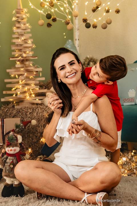 Fotógrafo em Vitória, Vila Velha, Casamento, Ensaio Pré-Casamento, Ensaio Pós-Casamento, Ensaio de Casal, 15 Anos, Debutante, Família, Gestante, Maternidade, Aniversário, Social, Estúdio, Corporativo, Marca Pessoal, Formatura, Escolar '