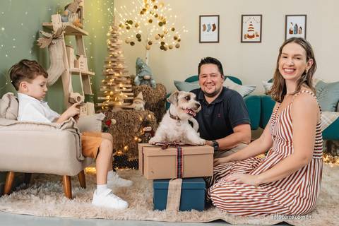 Fotógrafo em Vitória, Vila Velha, Casamento, Ensaio Pré-Casamento, Ensaio Pós-Casamento, Ensaio de Casal, 15 Anos, Debutante, Família, Gestante, Maternidade, Aniversário, Social, Estúdio, Corporativo, Marca Pessoal, Formatura, Escolar '