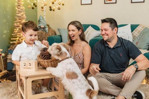 Fotógrafo em Vitória, Vila Velha, Casamento, Ensaio Pré-Casamento, Ensaio Pós-Casamento, Ensaio de Casal, 15 Anos, Debutante, Família, Gestante, Maternidade, Aniversário, Social, Estúdio, Corporativo, Marca Pessoal, Formatura, Escolar '