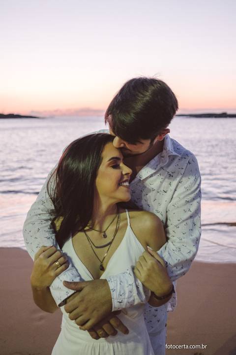 Fotógrafo em Vitória, Vila Velha, Casamento, Ensaio Pré-Casamento, Ensaio Pós-Casamento, Ensaio de Casal, 15 Anos, Debutante, Família, Gestante, Maternidade, Aniversário, Social, Estúdio, Corporativo, Marca Pessoal, Formatura, Escolar '