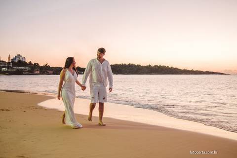 Fotógrafo em Vitória, Vila Velha, Casamento, Ensaio Pré-Casamento, Ensaio Pós-Casamento, Ensaio de Casal, 15 Anos, Debutante, Família, Gestante, Maternidade, Aniversário, Social, Estúdio, Corporativo, Marca Pessoal, Formatura, Escolar '