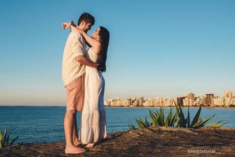 Fotógrafo em Vitória, Vila Velha, Casamento, Ensaio Pré-Casamento, Ensaio Pós-Casamento, Ensaio de Casal, 15 Anos, Debutante, Família, Gestante, Maternidade, Aniversário, Social, Estúdio, Corporativo, Marca Pessoal, Formatura, Escolar '