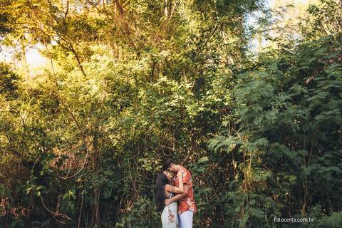 Fotógrafo em Vitória, Vila Velha, Casamento, Ensaio Pré-Casamento, Ensaio Pós-Casamento, Ensaio de Casal, 15 Anos, Debutante, Família, Gestante, Maternidade, Aniversário, Social, Estúdio, Corporativo, Marca Pessoal, Formatura, Escolar '