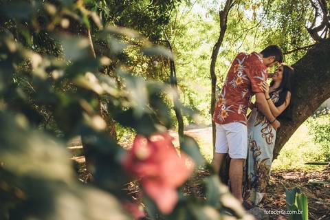 Fotógrafo em Vitória, Vila Velha, Casamento, Ensaio Pré-Casamento, Ensaio Pós-Casamento, Ensaio de Casal, 15 Anos, Debutante, Família, Gestante, Maternidade, Aniversário, Social, Estúdio, Corporativo, Marca Pessoal, Formatura, Escolar '