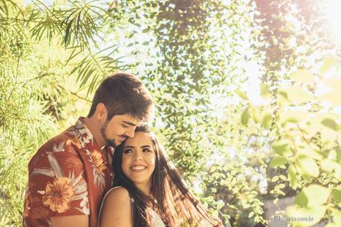 Fotógrafo em Vitória, Vila Velha, Casamento, Ensaio Pré-Casamento, Ensaio Pós-Casamento, Ensaio de Casal, 15 Anos, Debutante, Família, Gestante, Maternidade, Aniversário, Social, Estúdio, Corporativo, Marca Pessoal, Formatura, Escolar '