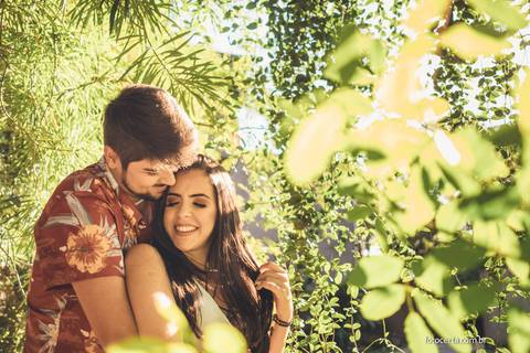 Fotógrafo em Vitória, Vila Velha, Casamento, Ensaio Pré-Casamento, Ensaio Pós-Casamento, Ensaio de Casal, 15 Anos, Debutante, Família, Gestante, Maternidade, Aniversário, Social, Estúdio, Corporativo, Marca Pessoal, Formatura, Escolar '