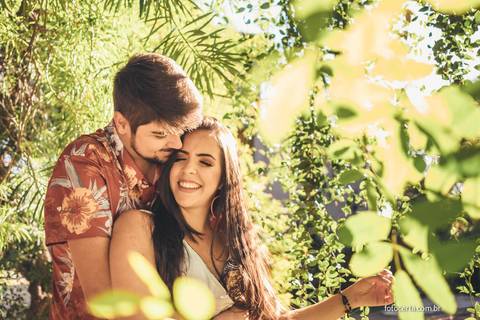 Fotógrafo em Vitória, Vila Velha, Casamento, Ensaio Pré-Casamento, Ensaio Pós-Casamento, Ensaio de Casal, 15 Anos, Debutante, Família, Gestante, Maternidade, Aniversário, Social, Estúdio, Corporativo, Marca Pessoal, Formatura, Escolar '